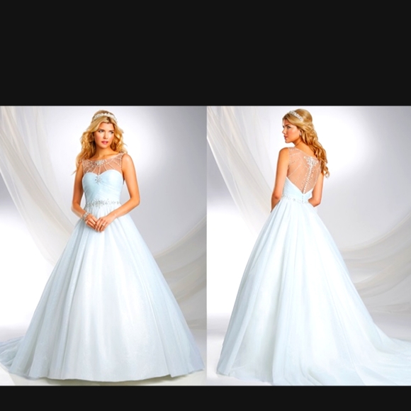 Alfred Angelo Disney Princess Wedding Dress - Picture 1 of 1
